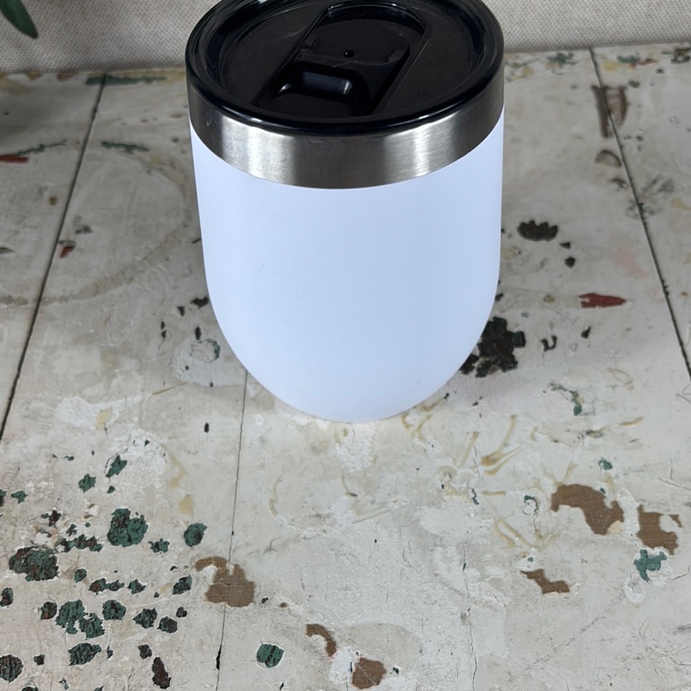 Buc-ee's White Stainless Steel Tumbler - Picture 4 of 5